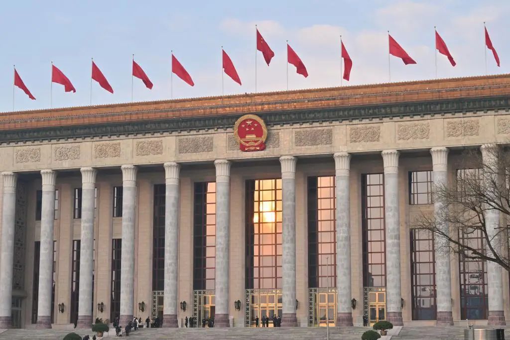 李強提到：新型儲能、“沙戈荒”、海上風(fēng)電